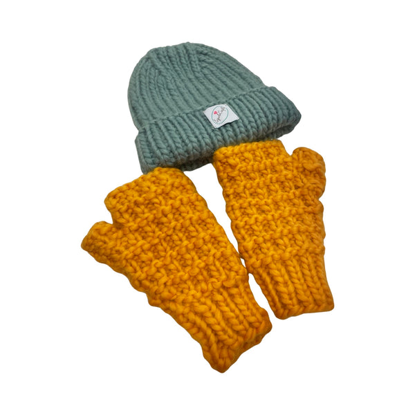 Handmade beanie by SzubiCraft