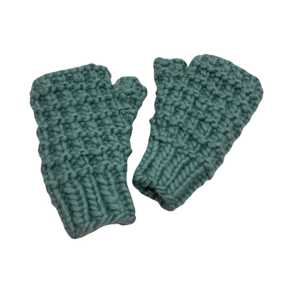 Handmade mitens by SzubiCrafts